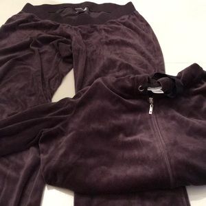 Velour Maternity outfit!